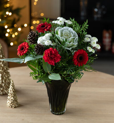 Julebukett i rødt og hvitt Julebukett i rødt og hvitt